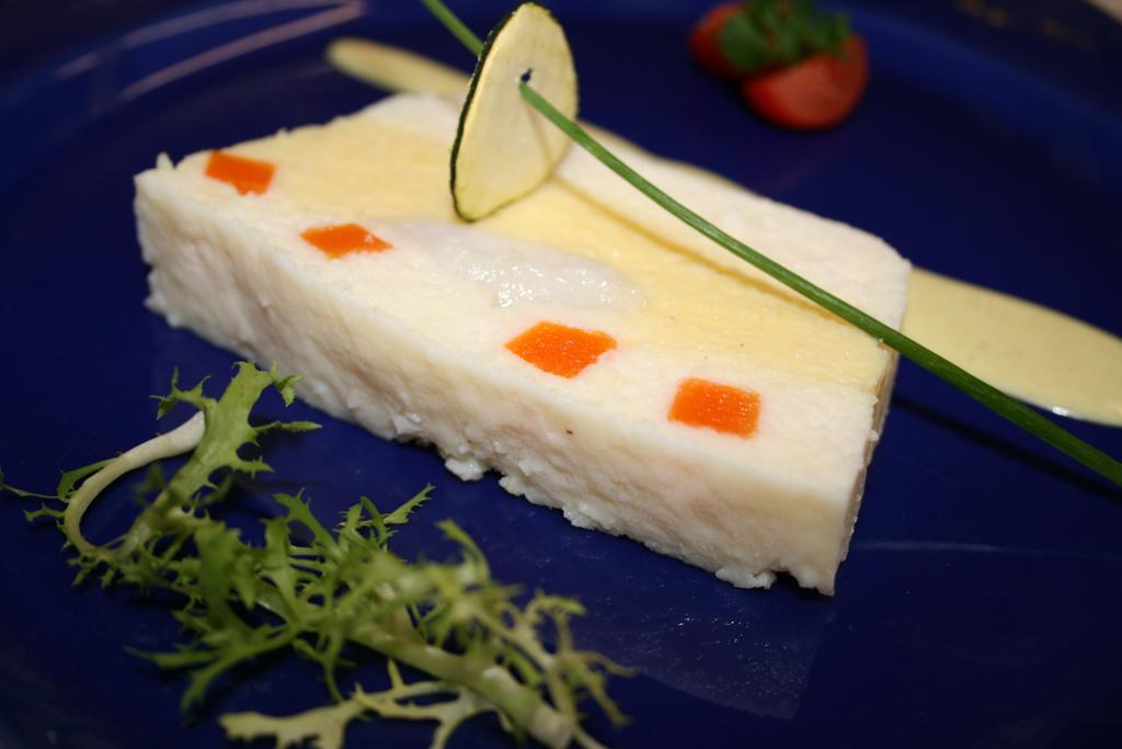 Logis Hotel Galland ラパリス エクステリア 写真