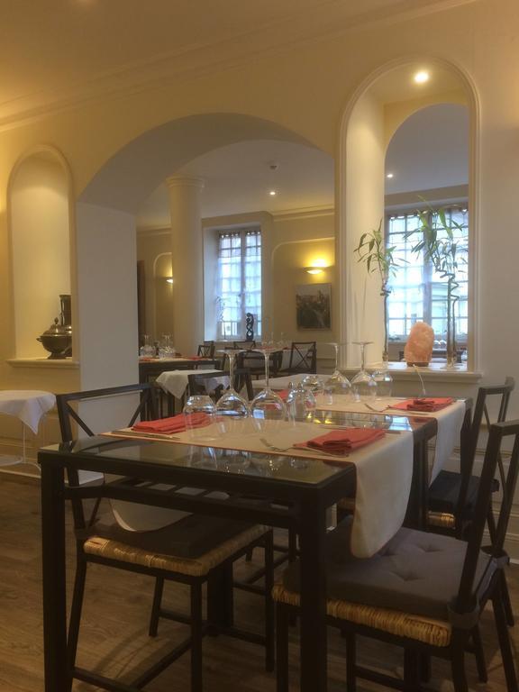 Logis Hotel Galland ラパリス エクステリア 写真