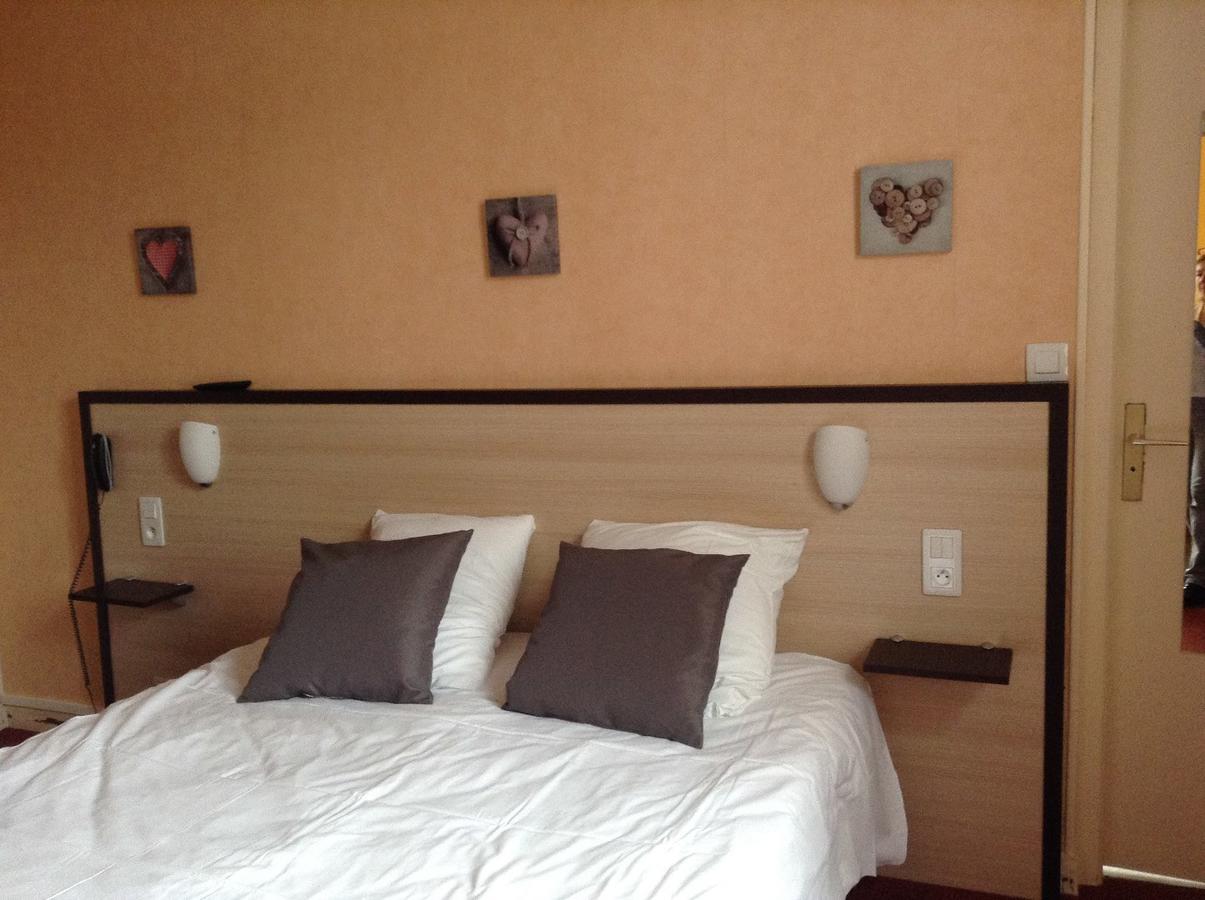 Logis Hotel Galland ラパリス エクステリア 写真